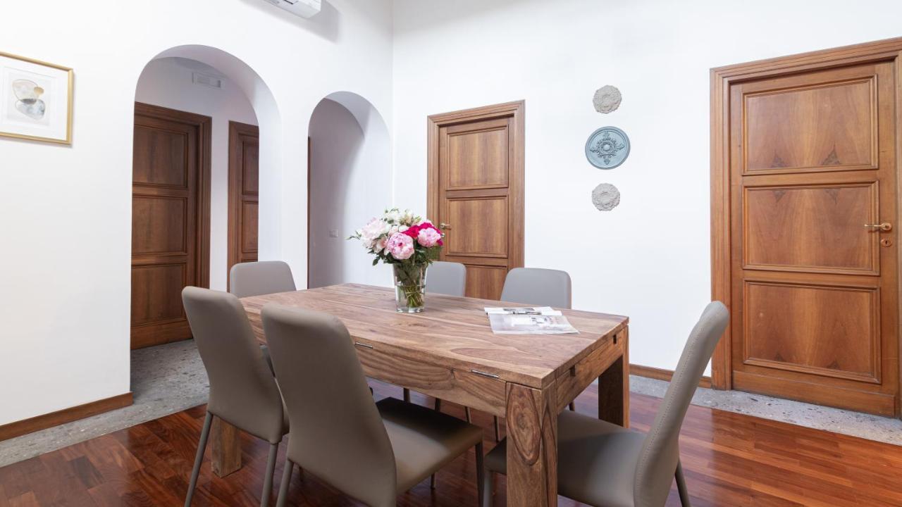 Italianway - Barberini Elegantia Apartments Roma Eksteriør billede