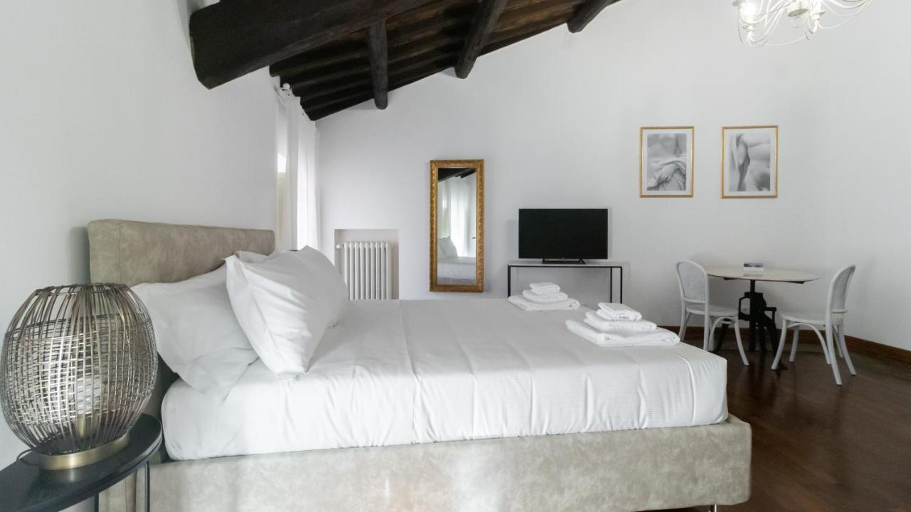 Italianway - Barberini Elegantia Apartments Roma Eksteriør billede