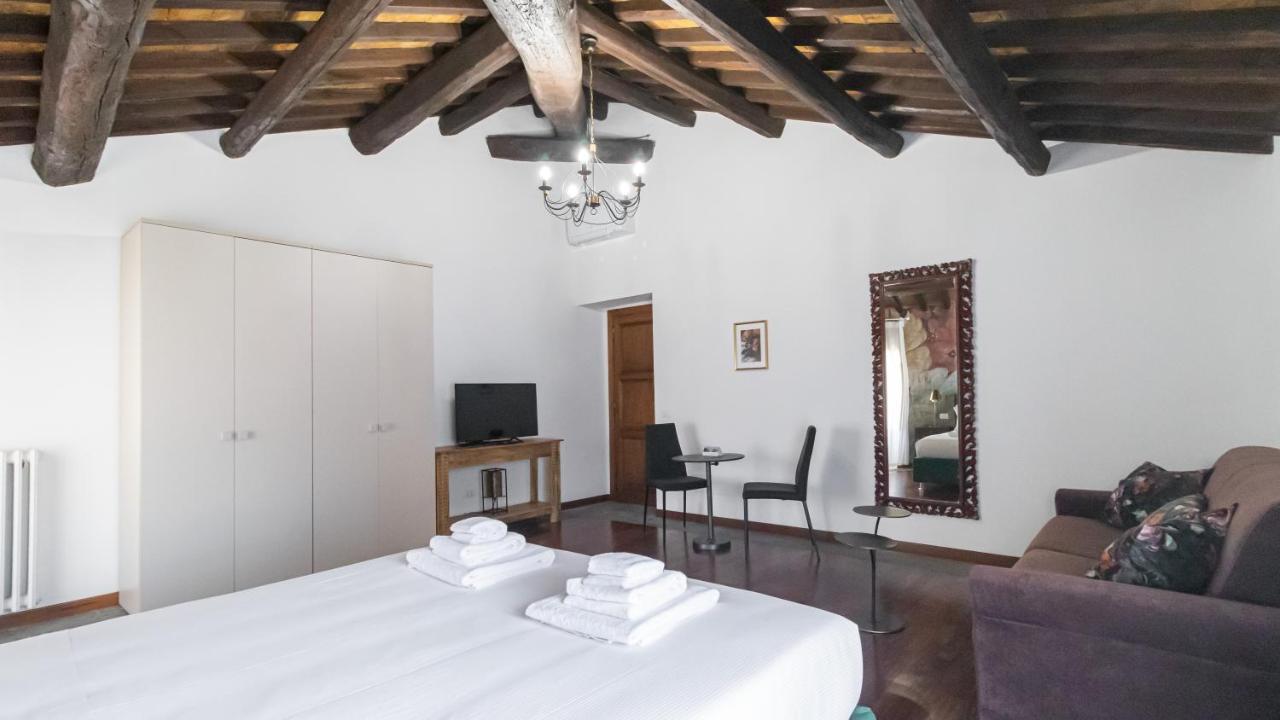 Italianway - Barberini Elegantia Apartments Roma Eksteriør billede